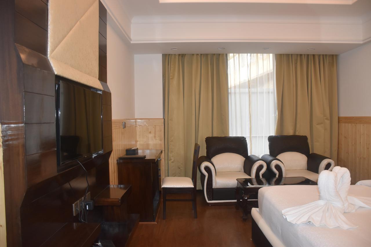 Hotel Dhroov By Mystical Views Shimla Eksteriør bilde