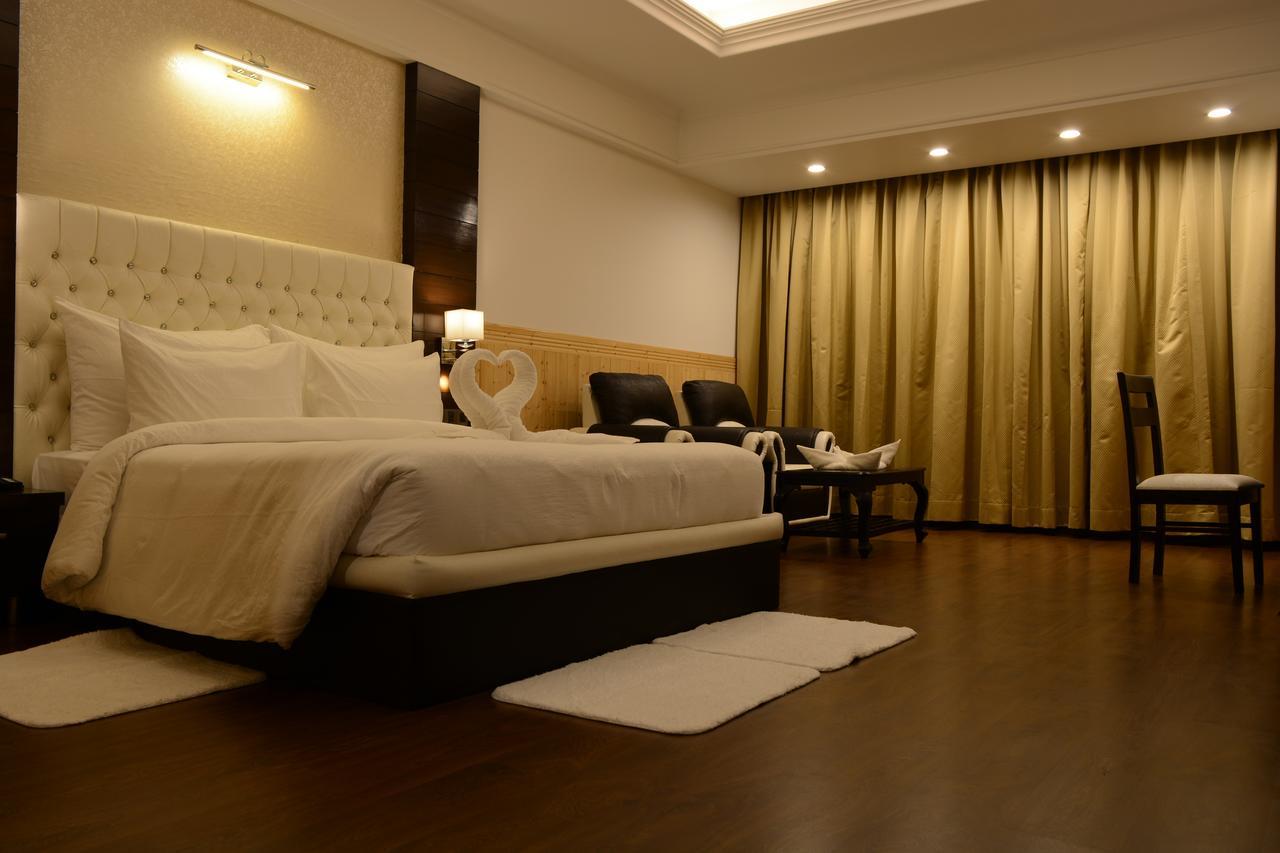 Hotel Dhroov By Mystical Views Shimla Eksteriør bilde